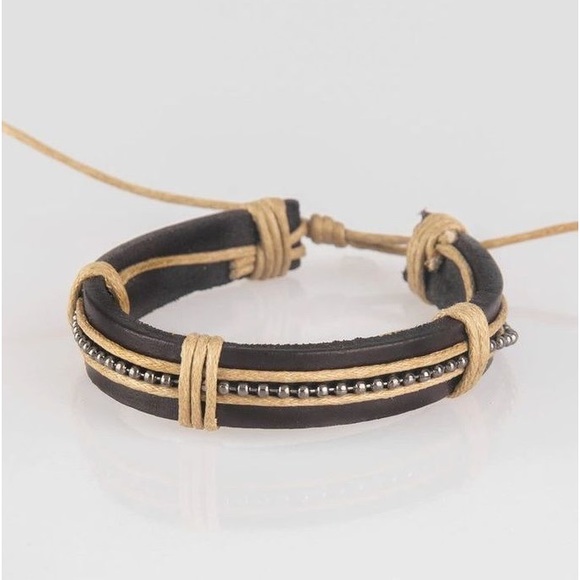 Rugged Rambler - Picture 2 of 2